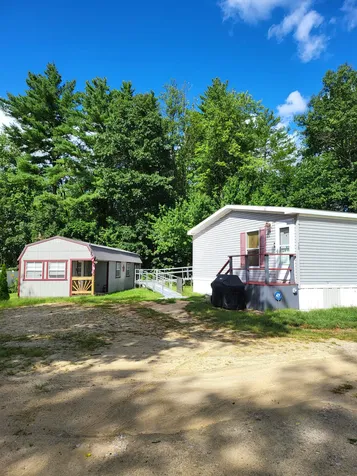 18 Old Dump Road Northwood NH 03261
