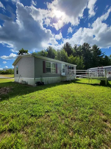 18 Old Dump Road Northwood NH 03261