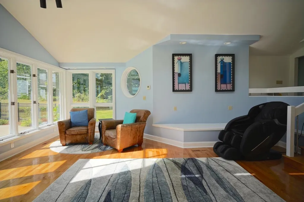 22 Wilcombs Way Chester NH 03036