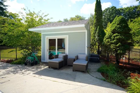 22 Wilcombs Way Chester NH 03036