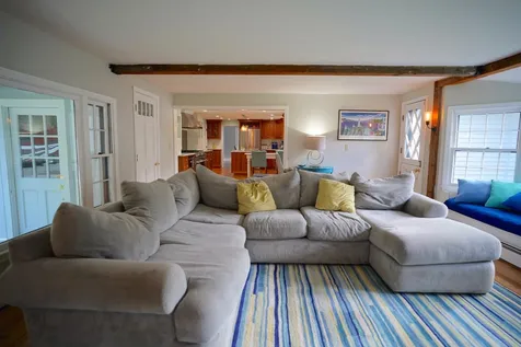 22 Wilcombs Way Chester NH 03036