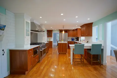 22 Wilcombs Way Chester NH 03036