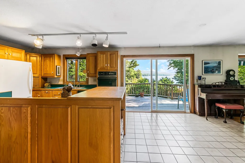 230 Burkehaven Hill Road Sunapee NH 03782