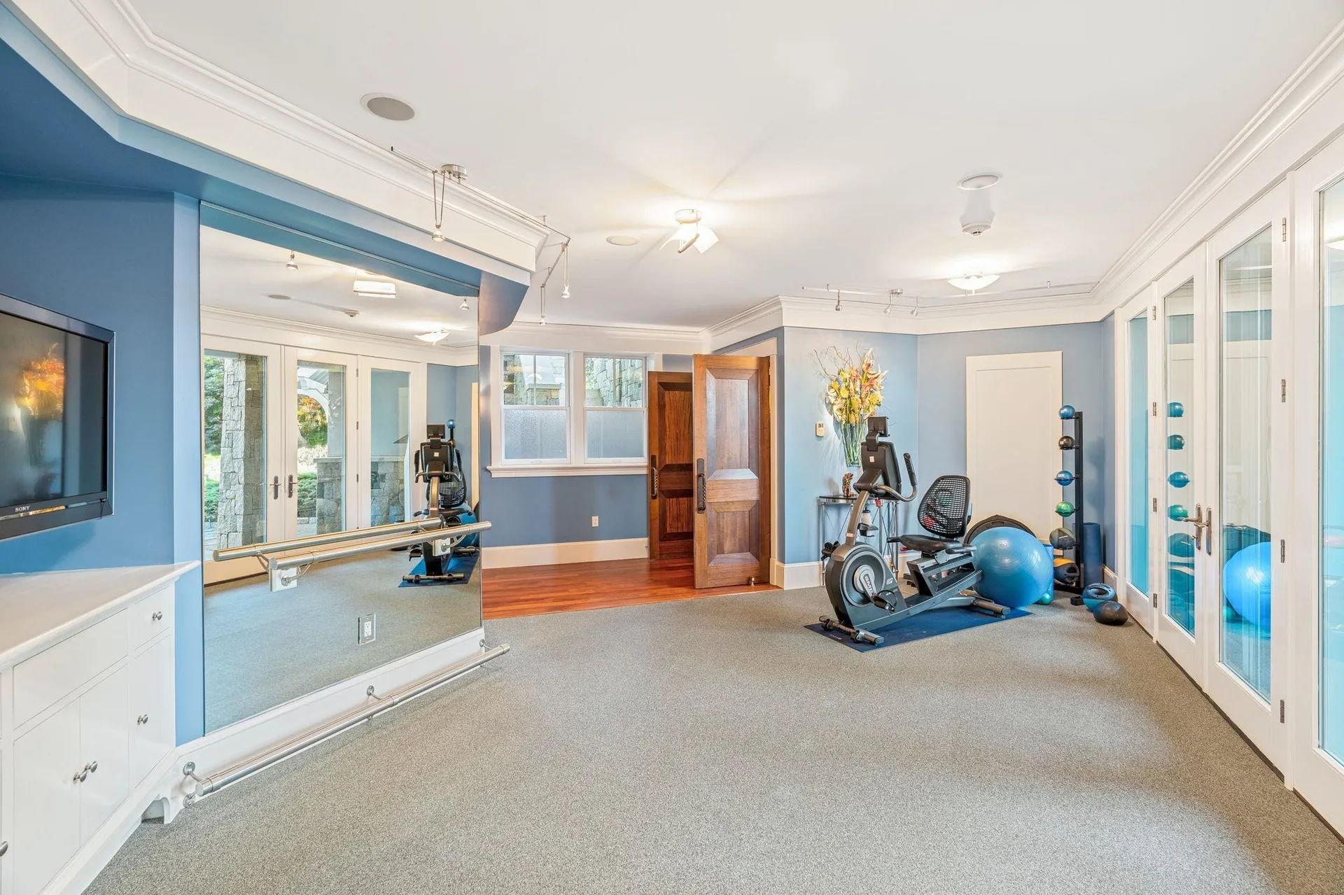32 Wisteria Drive Dover NH 03820