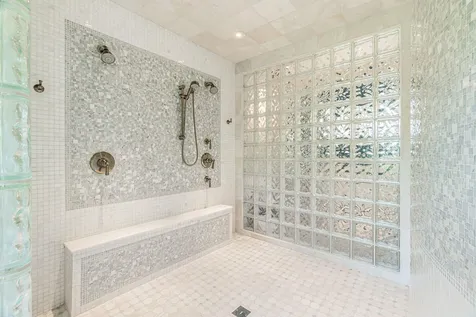 32 Wisteria Drive Dover NH 03820