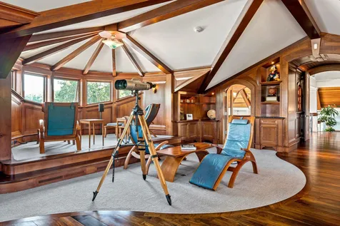 32 Wisteria Drive Dover NH 03820