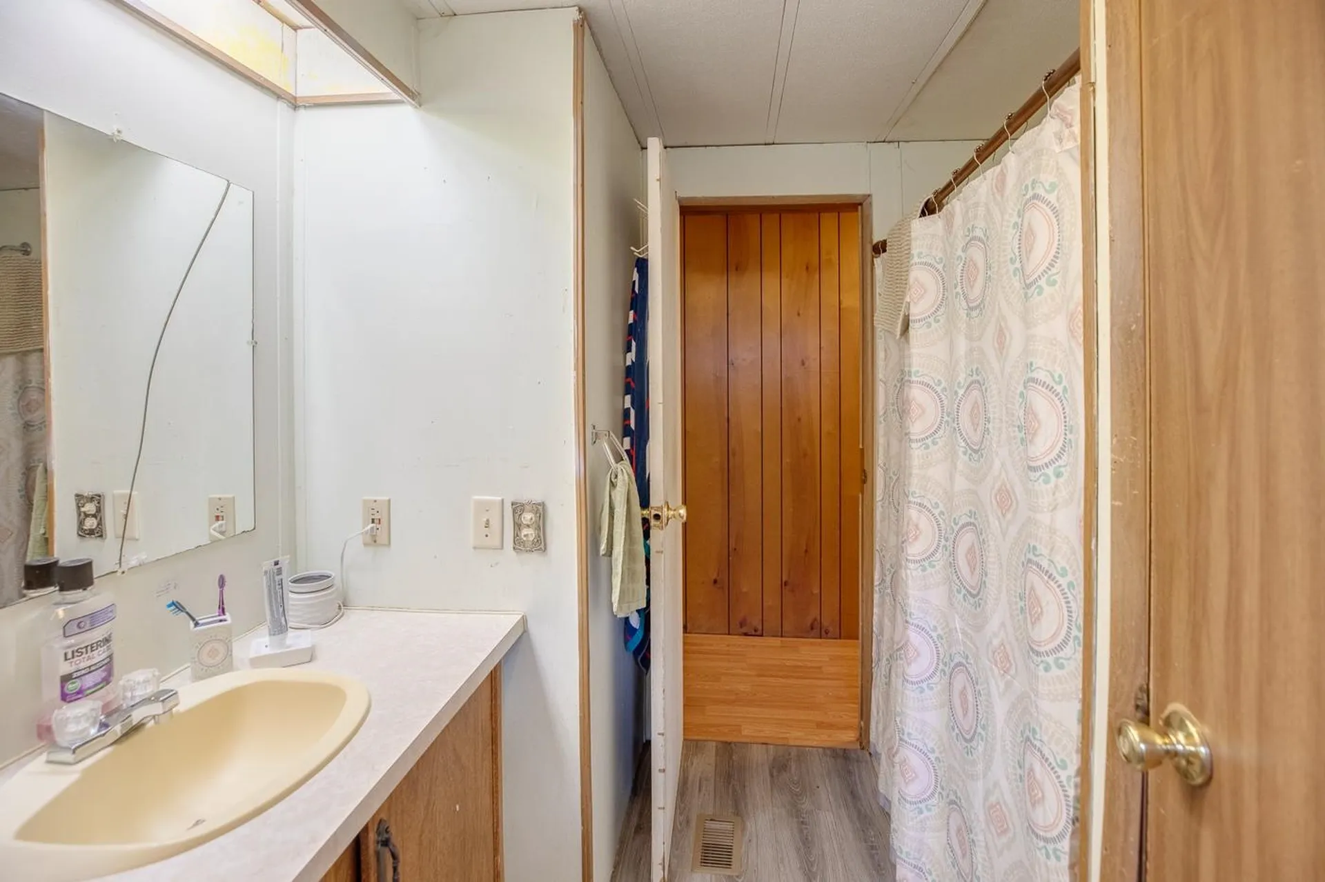 24 Robbins Nest Road Thornton NH 03285