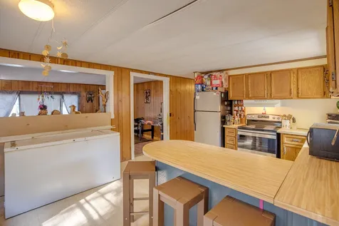 24 Robbins Nest Road Thornton NH 03285