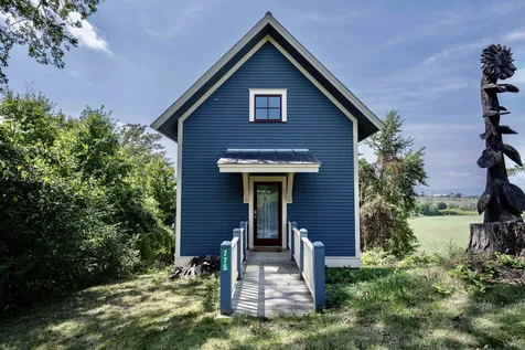 777 Hallock Road New Haven VT 05491
