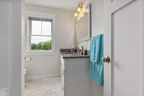 123 Fillmore Boulevard Rochester NH 03867