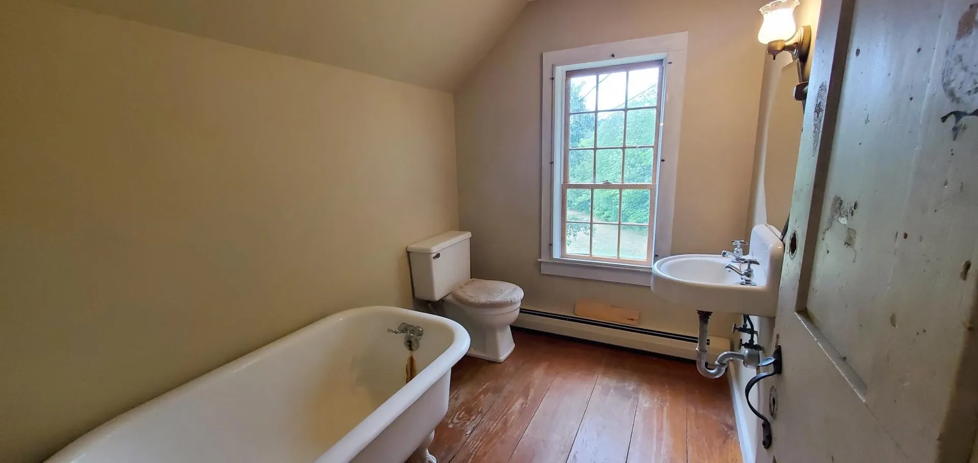 1222 Gov Meldrim Thomson Scenic Highway Orford NH 03777