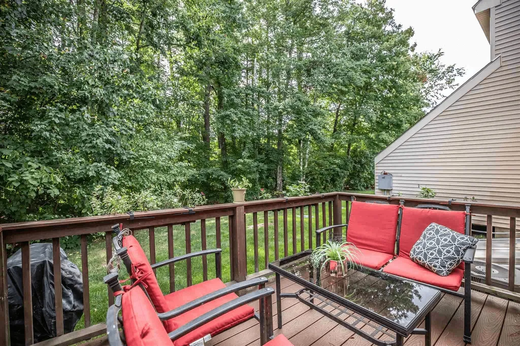 1555 Bodwell Road Manchester NH 03109