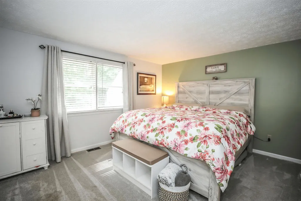1555 Bodwell Road Manchester NH 03109
