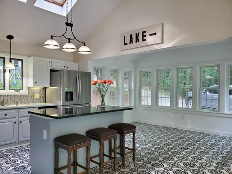 12 Treehouse Way Barrington NH 03825