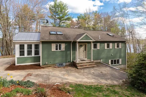 12 Treehouse Way Barrington NH 03825