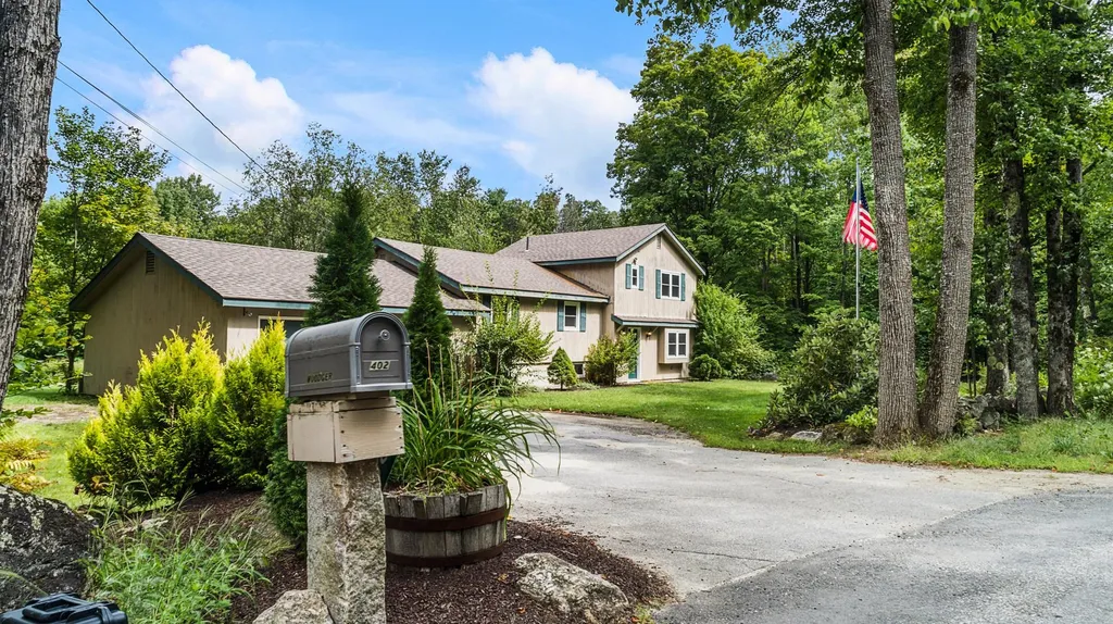 402 Cross Hill Road Wilmot NH 03287