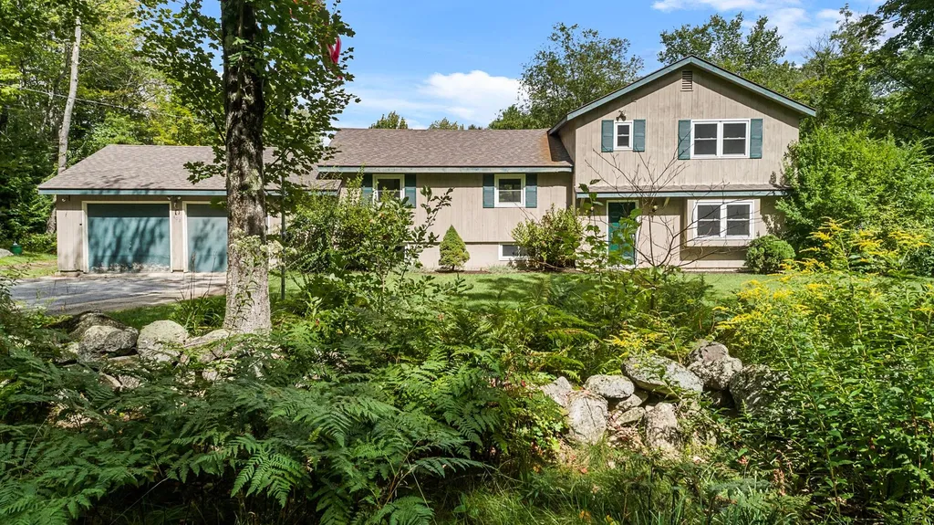 402 Cross Hill Road Wilmot NH 03287