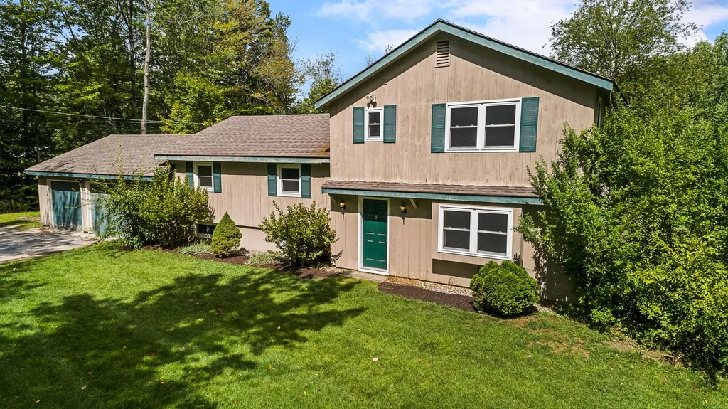 402 Cross Hill Road Wilmot NH 03287