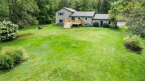 402 Cross Hill Road Wilmot NH 03287