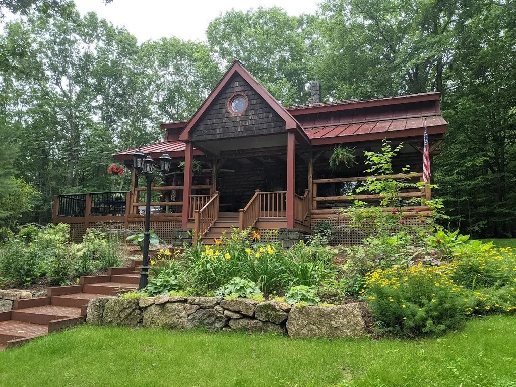 167 Lane Road Holderness NH 03245
