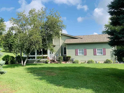 25 Country Club Estates Swanton VT 05488