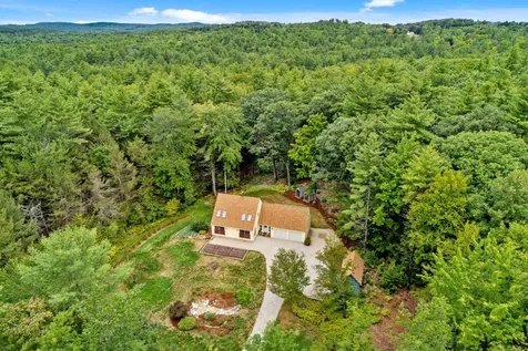 92 Town Farm Road New Boston NH 03070