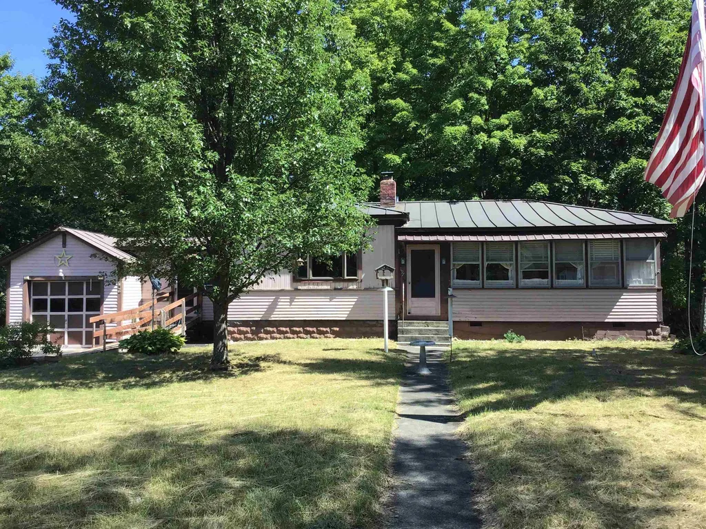 197 Norwich Avenue Hartford VT 05001