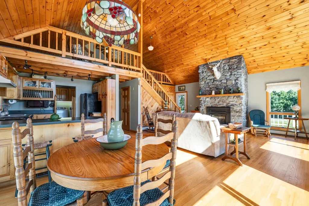 78 Old Tate Lane Middleton NH 03887