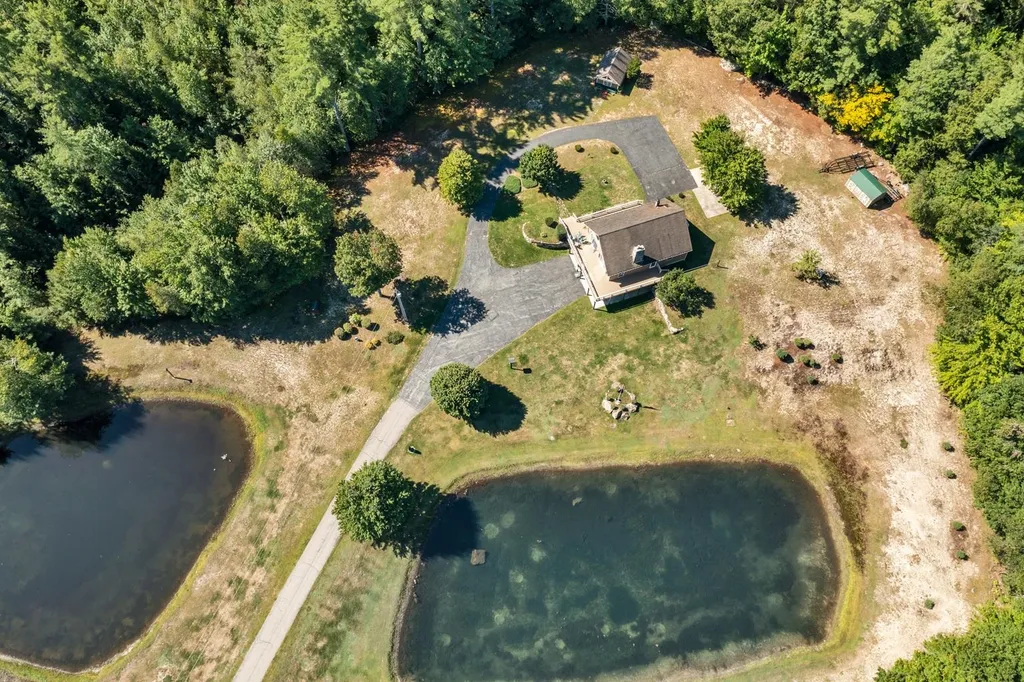 78 Old Tate Lane Middleton NH 03887