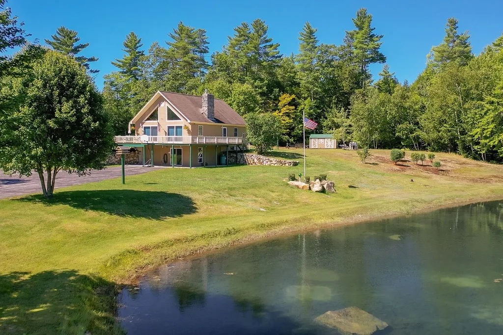 78 Old Tate Lane Middleton NH 03887