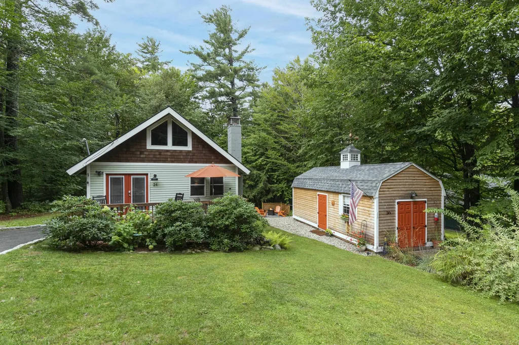 24 Alberg Road Tuftonboro NH 03816