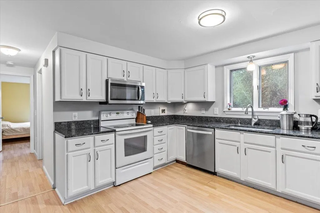86 Tyler Bridge Road Hinesburg VT 05461