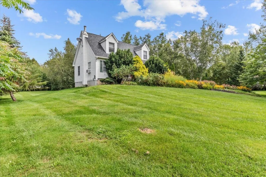 86 Tyler Bridge Road Hinesburg VT 05461