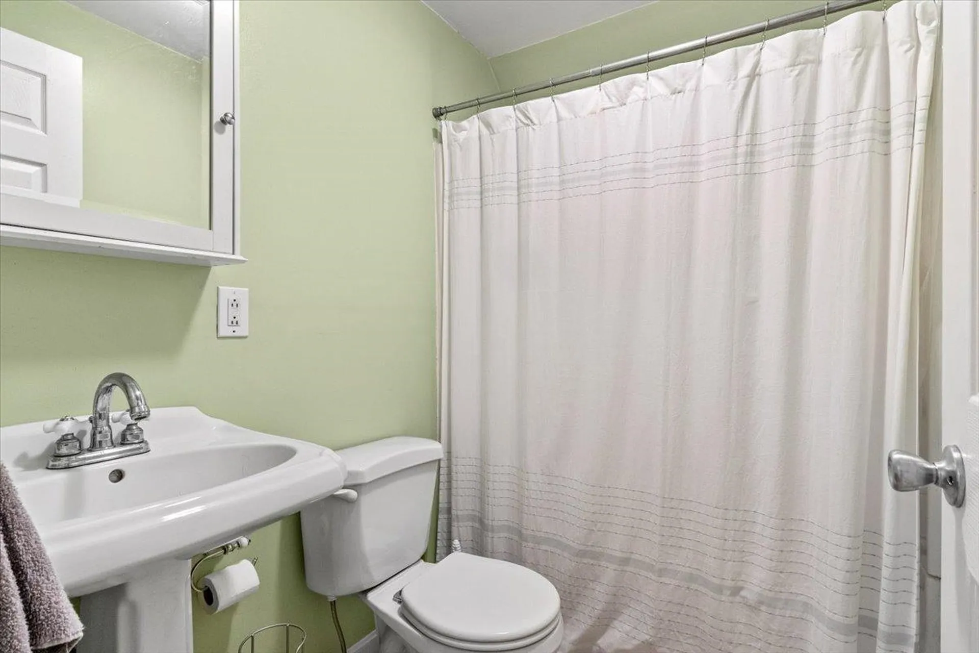 86 Tyler Bridge Road Hinesburg VT 05461