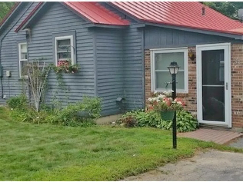 43 Eaton Street Charlestown NH 03603