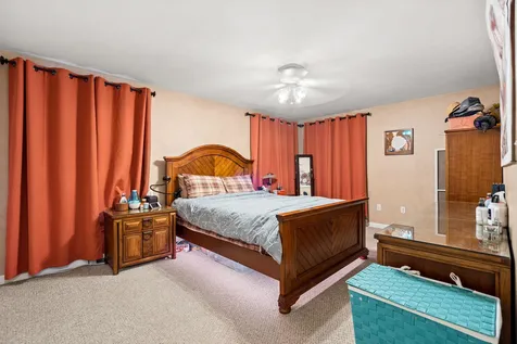 46 Millstream Lane Concord NH 03303