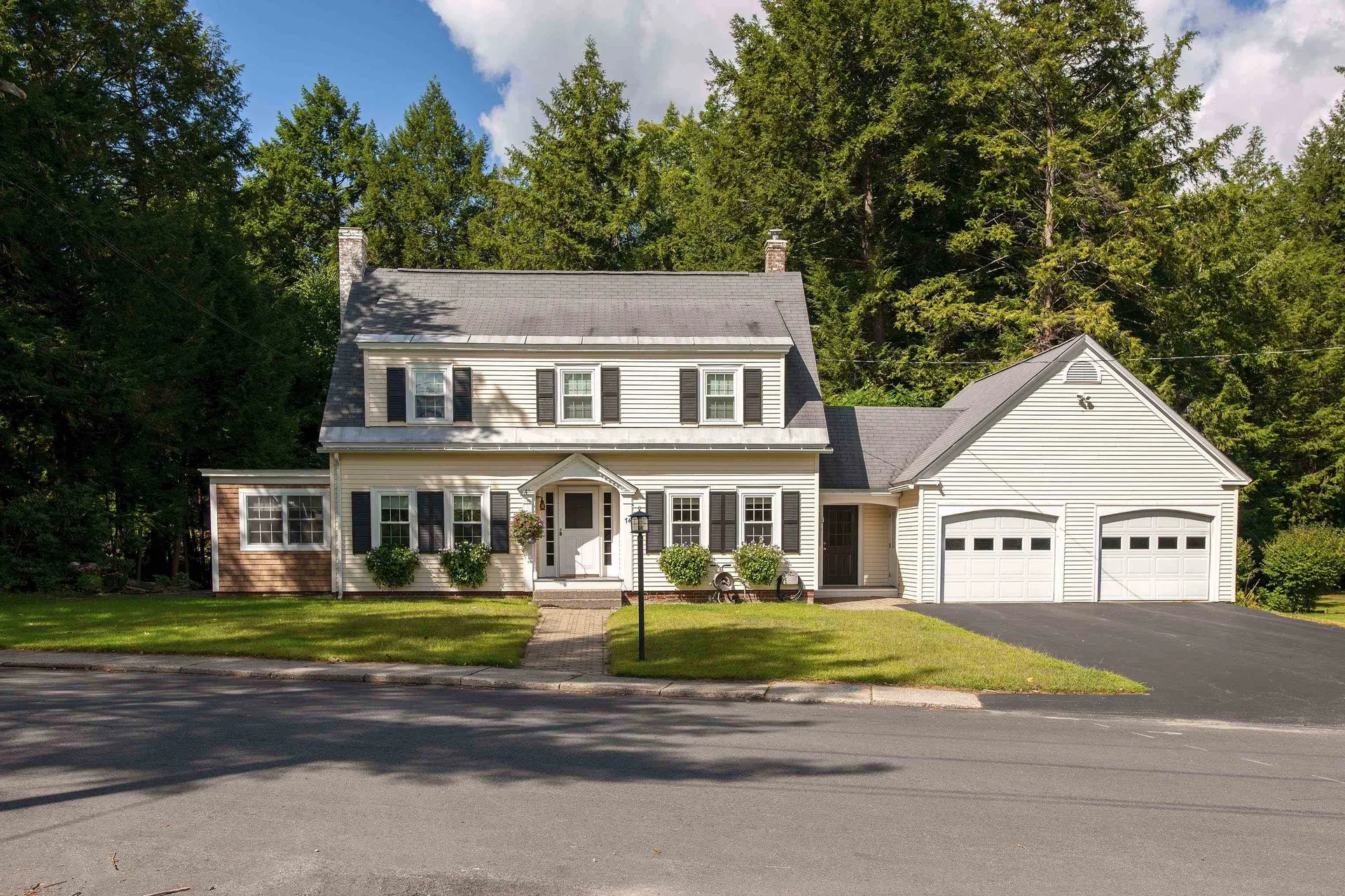 74 Woodland Street Claremont NH 03743