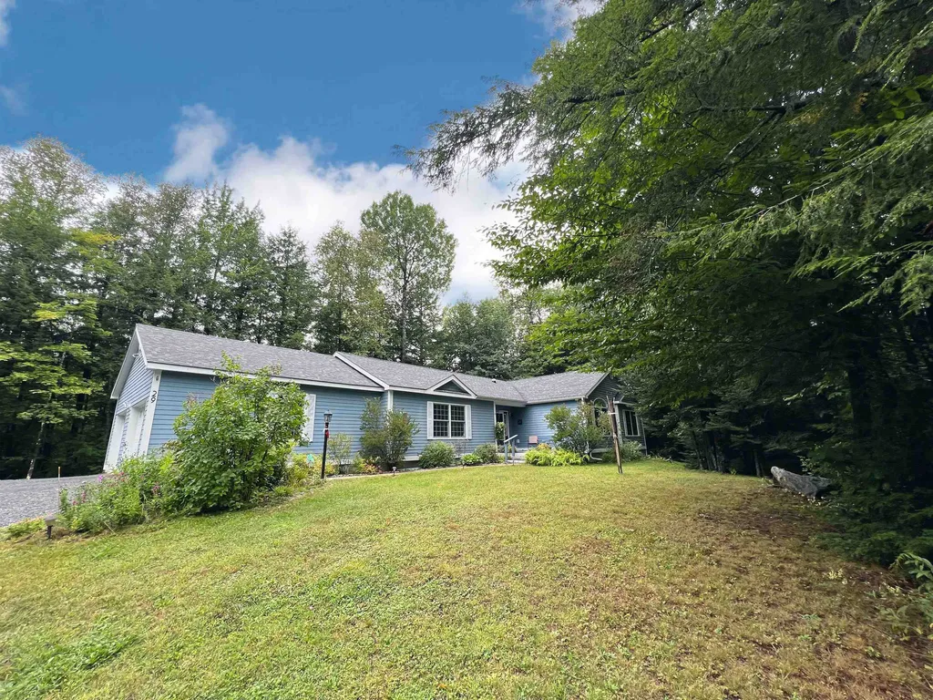 29 Clearwater Drive Grantham NH 03753
