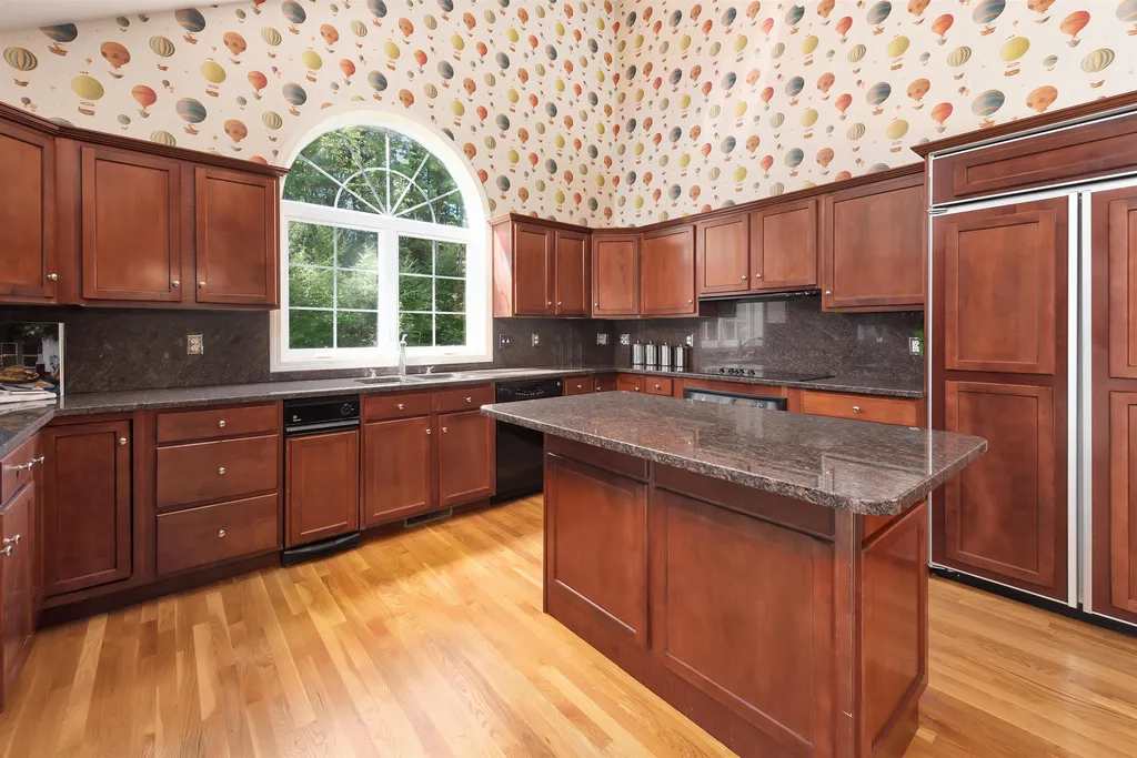 36 Meadowood Drive Exeter NH 03833