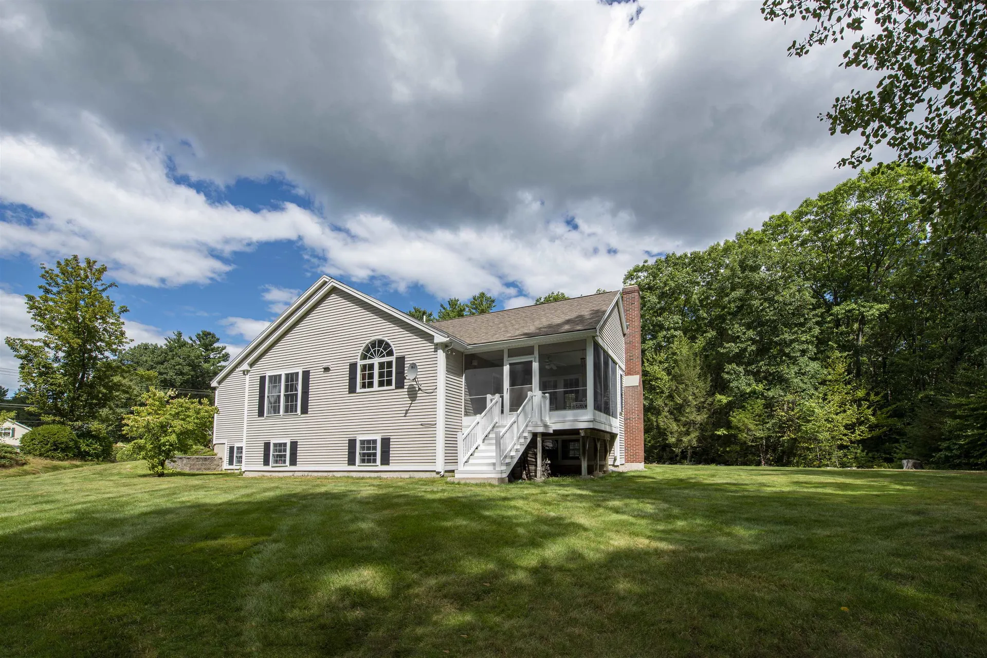 36 Meadowood Drive Exeter NH 03833