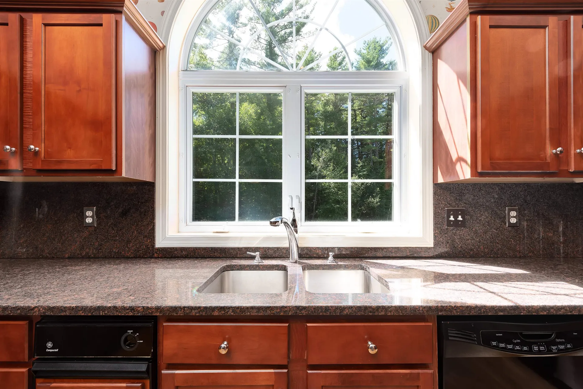 36 Meadowood Drive Exeter NH 03833