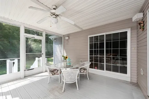 36 Meadowood Drive Exeter NH 03833