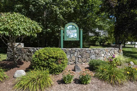 36 Meadowood Drive Exeter NH 03833