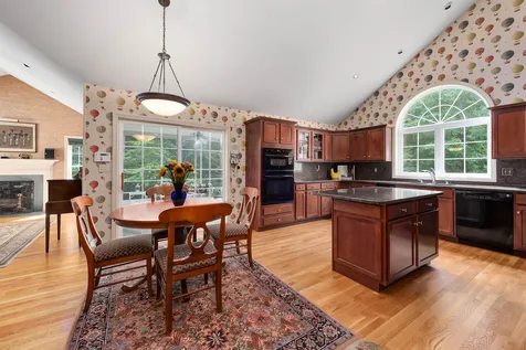 36 Meadowood Drive Exeter NH 03833