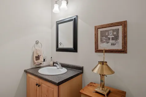 30-C Melissa Way Laconia NH 03246