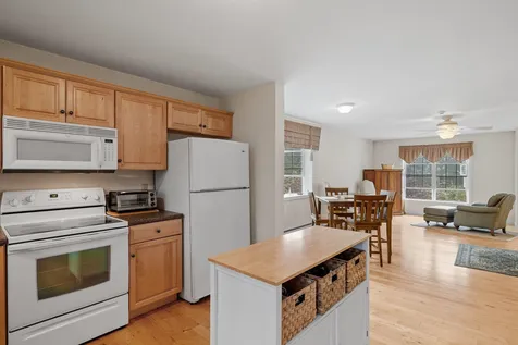 30-C Melissa Way Laconia NH 03246