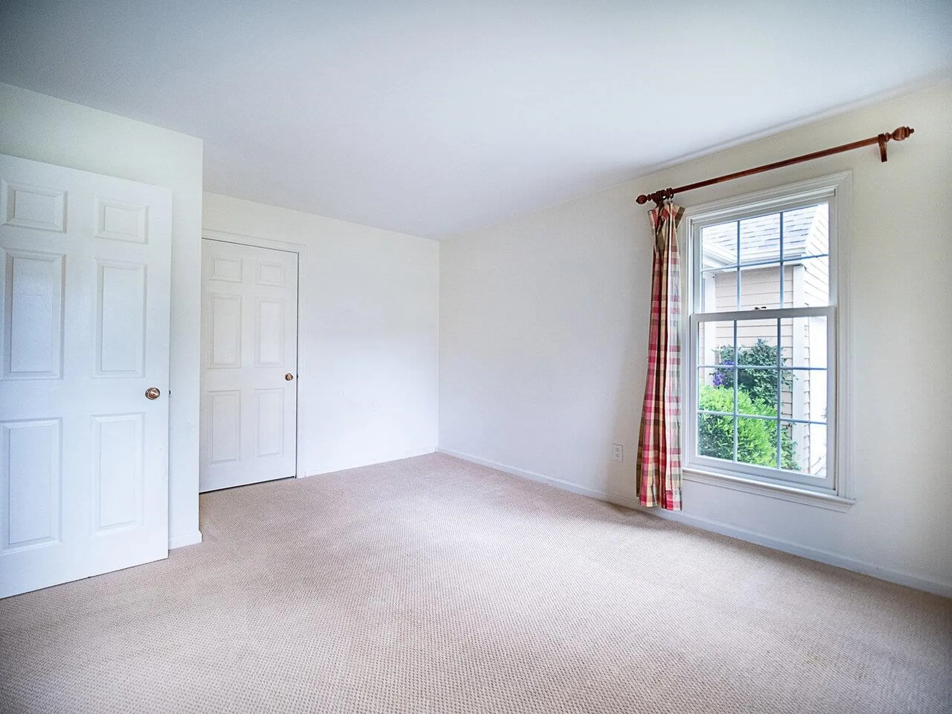 5 Quail Run South Burlington VT 05403
