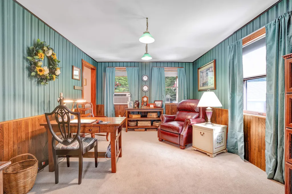 142 Rocky Lane Newbury VT 05081