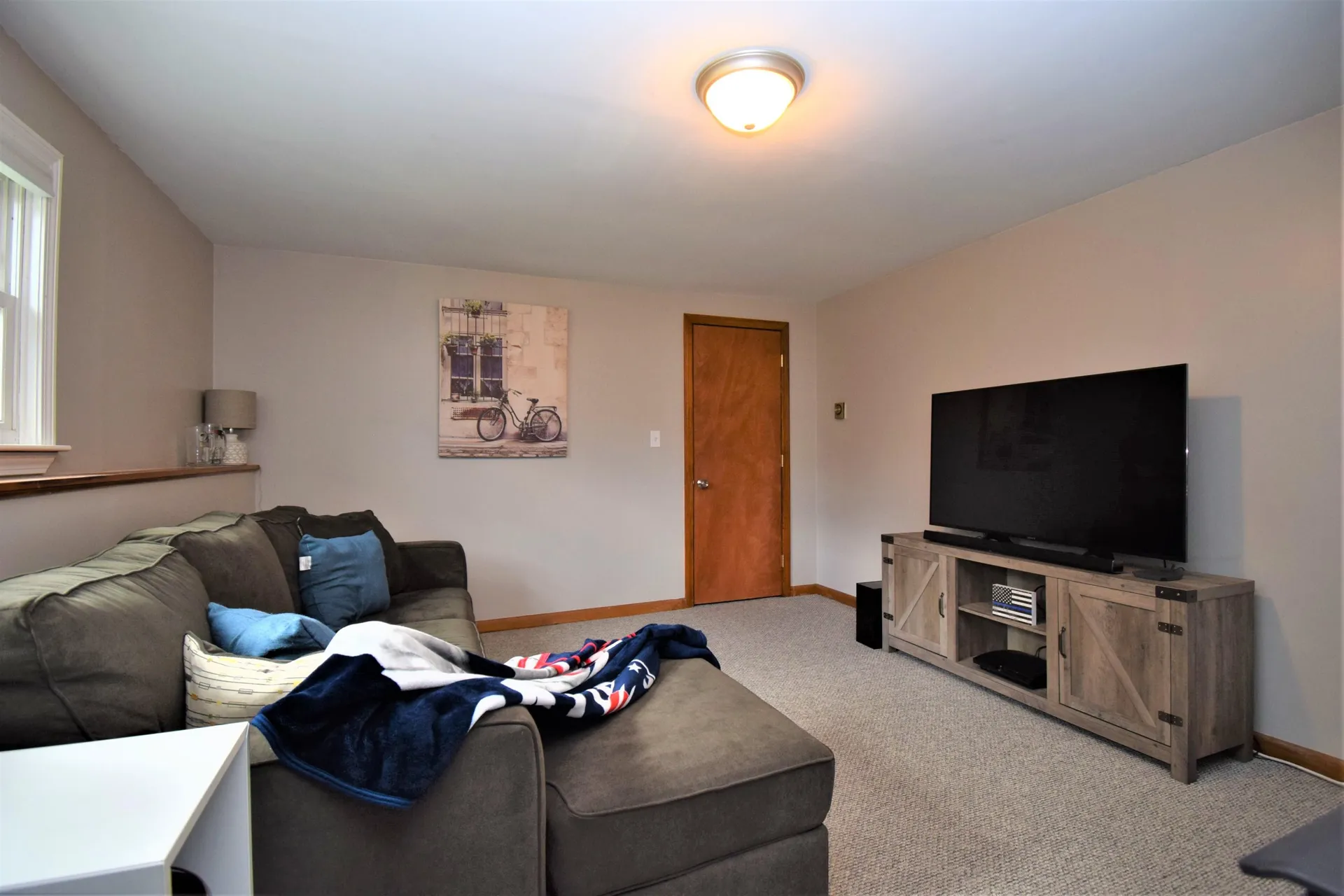 16 Clement Avenue Kingston NH 03848