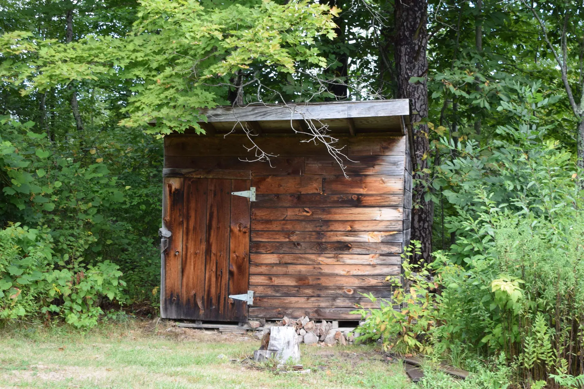 16 Clement Avenue Kingston NH 03848